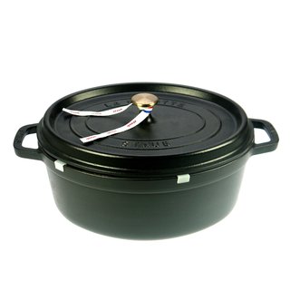 Staub Cocotte oval in mehreren Varianten